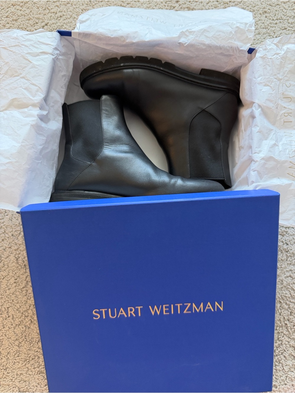 Stuart Weitzman women’s Black Leather Chelsea Boots